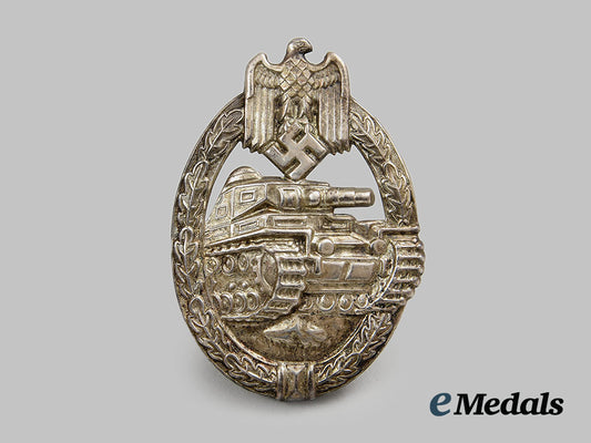 germany,_wehrmacht._a_mint_panzer_assault_badge,_silver_grade_ai1_2167-_1_