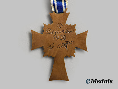 germany,_third_reich._a_mixed_lot_of_decorations_ai1_2424-_1_