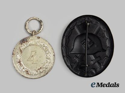 germany,_third_reich._a_mixed_lot_of_decorations_ai1_2426-_1_