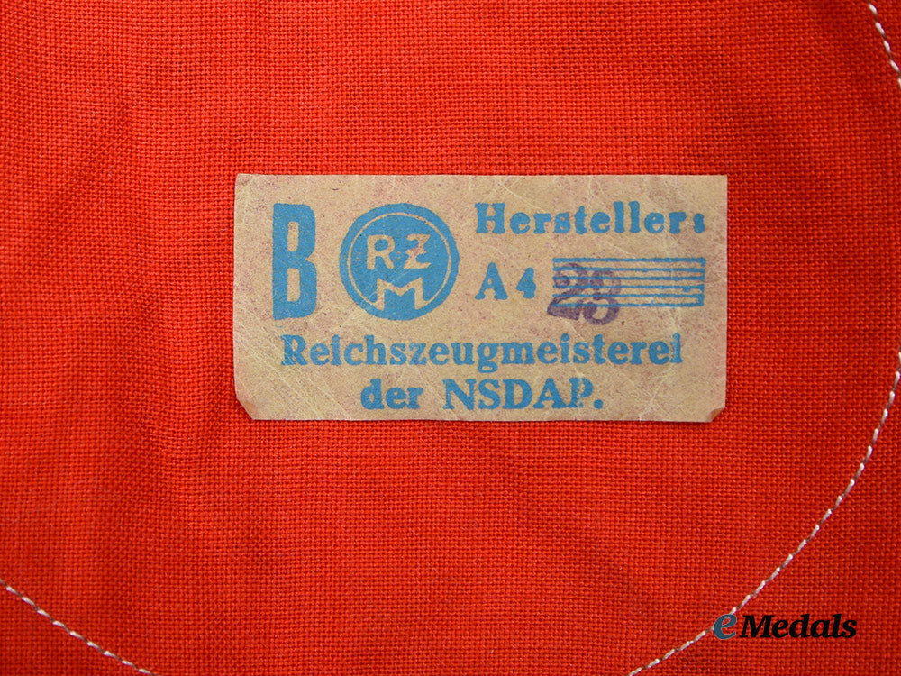 germany,_third_reich._a_mixed_lot_of_uniform_insignia_ai1_2602