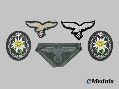 germany,_wehrmacht._a_mixed_lot_of_uniform_insignia_ai1_2908