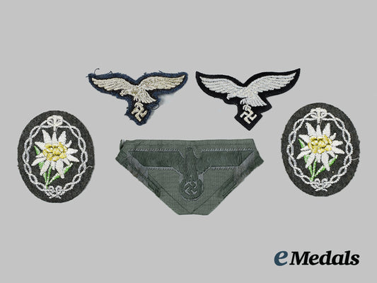 germany,_wehrmacht._a_mixed_lot_of_uniform_insignia_ai1_2909
