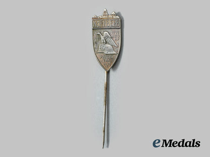 germany,_nsdap._a_mint1929_nuremberg_rally_badge_stick_pin_miniature_ai1_2936