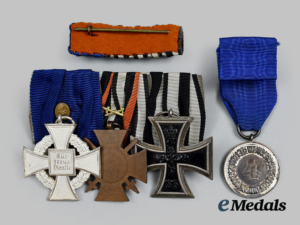 germany,_third_reich._a_medal_and_ribbon_bar_for_first_world_war_and_civil_service_ai1_3129