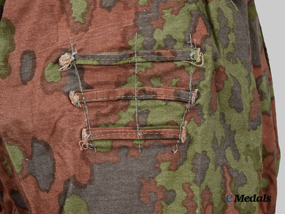 germany,_ss._a_rare_waffen-_ss_m42_oak_leaf“_b”_pattern_reversible_camouflage_smock_ai1_3502_1