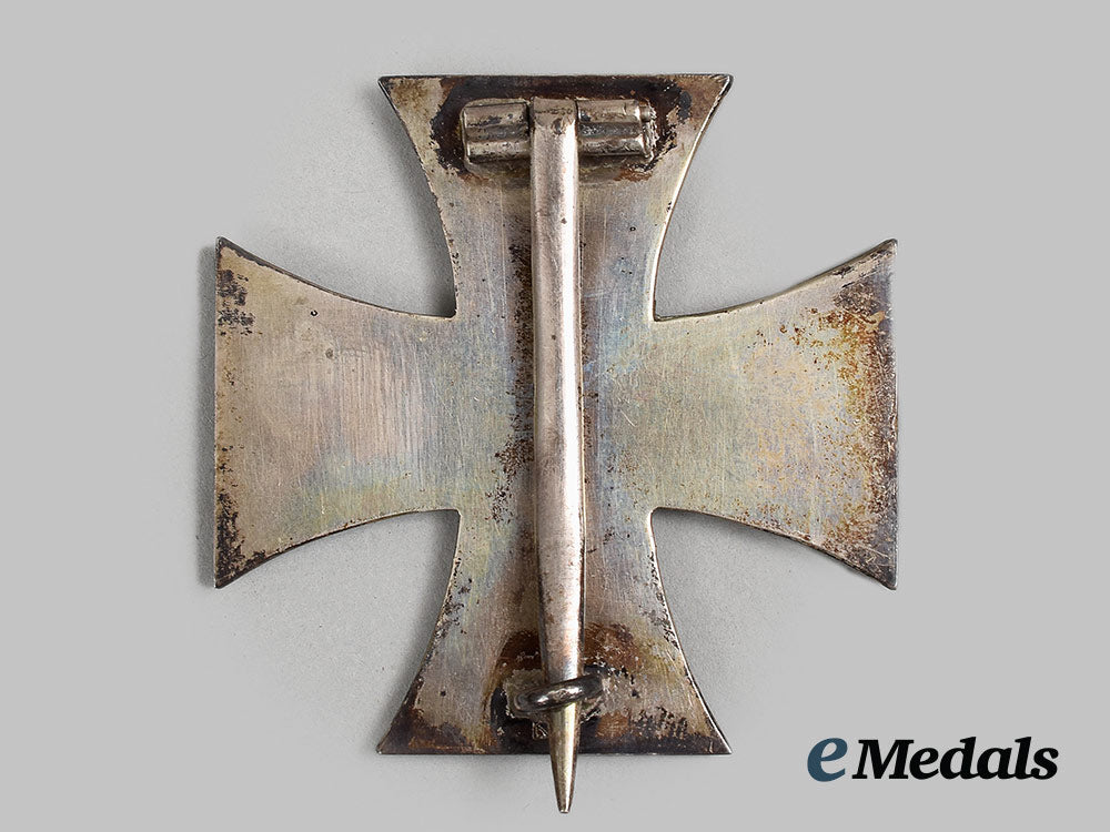 germany,_imperial._a1914_iron_cross_i_class,_with_case,_by_ko_ai1_3702
