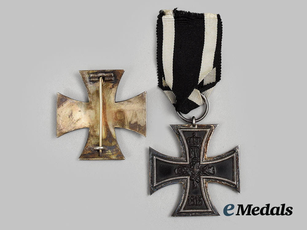 germany,_imperial._a_pair_of1914_iron_cross,_i_and_ii_classes_ai1_3736