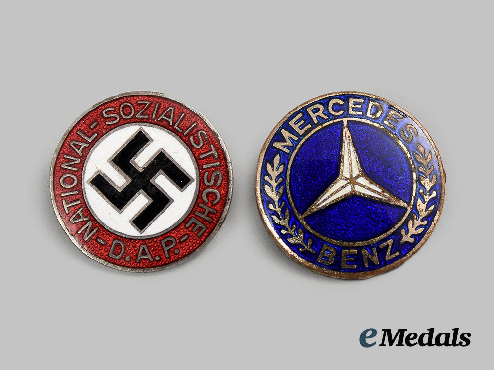 germany,_third_reich._a_pair_of_badges_ai1_3920