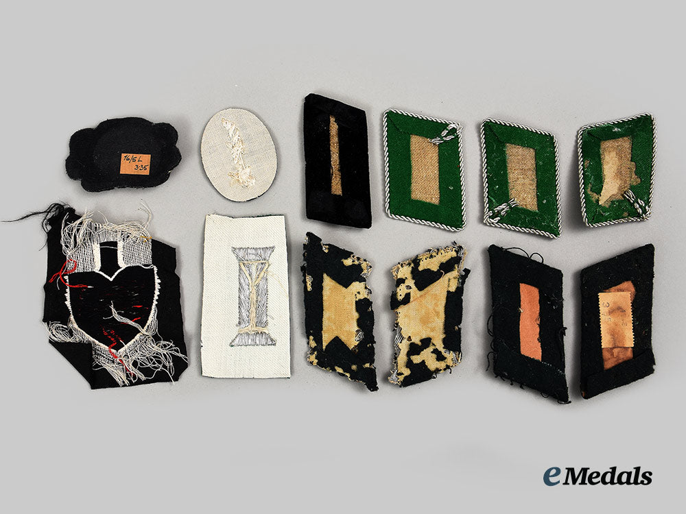 germany,_third_reich._a_mixed_lot_of_uniform_insignia_ai1_4059_1_1_1