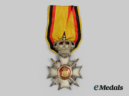 reuss,_principality._a_princely_honour_cross,_iii_class_with_swords,_c.1916_ai1_4353