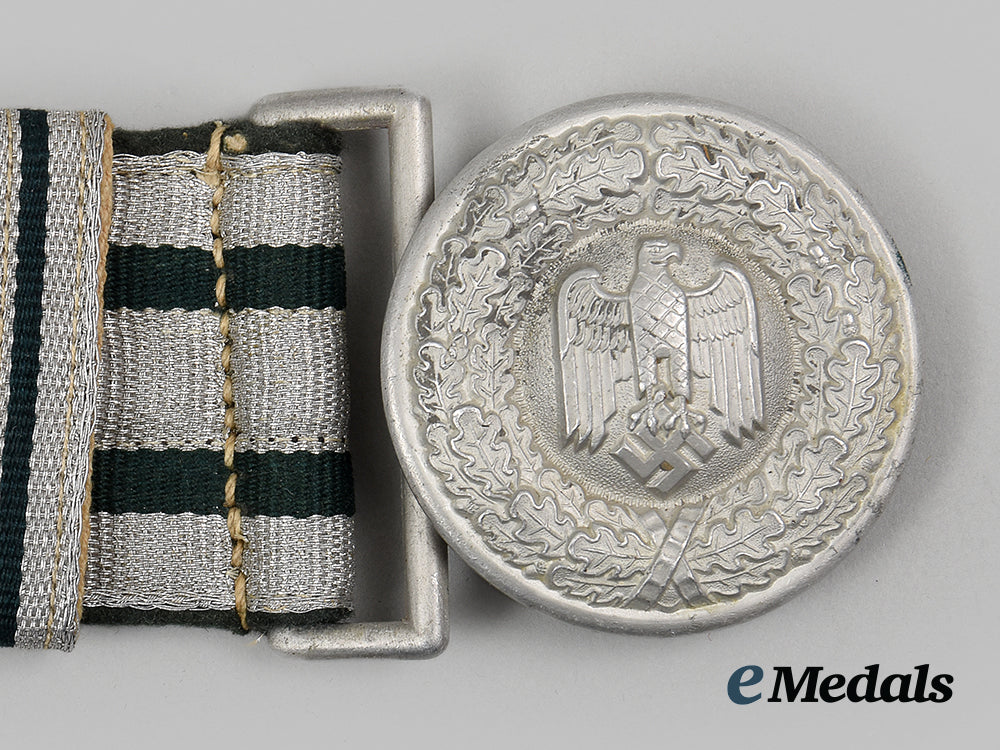 germany,_heer._an_officer’s_brocade_and_buckle_ai1_4547