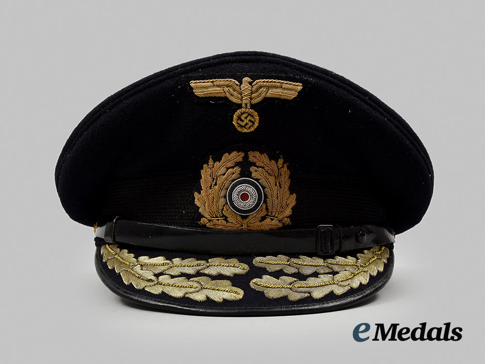 germany,_kriegsmarine._a_rare_admiral’s_visor_cap_ai1_4679