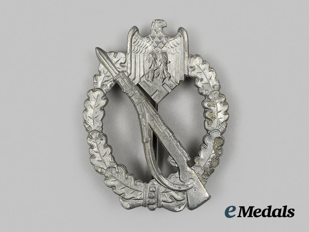 germany,_wehrmacht._an_infantry_assault_badge,_silver_grade_ai1_4951_1