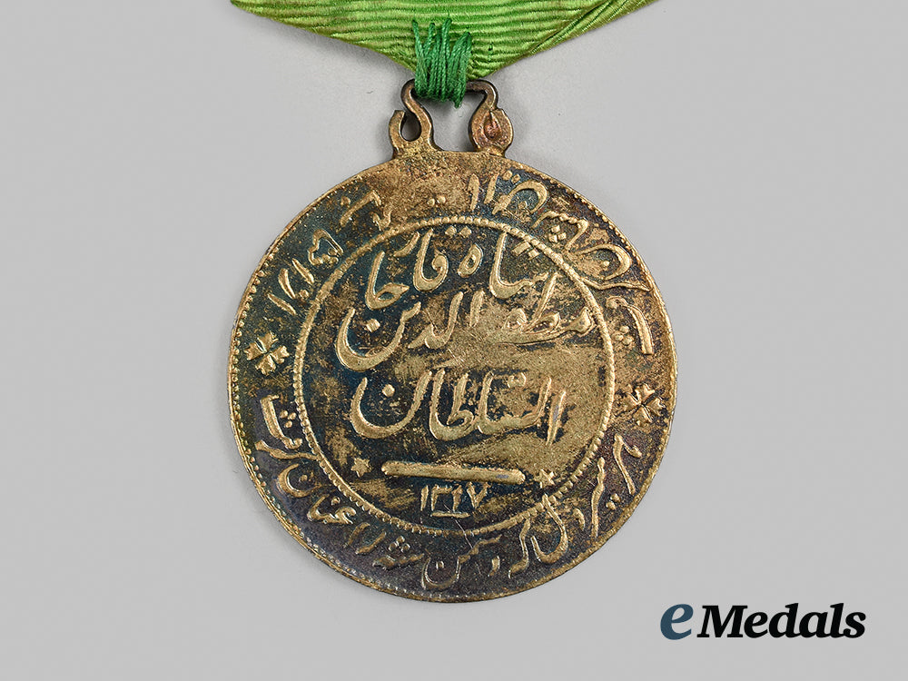 persia._a_bravery_medal,_gold_grade_ii_class,1901_ai1_5459_1