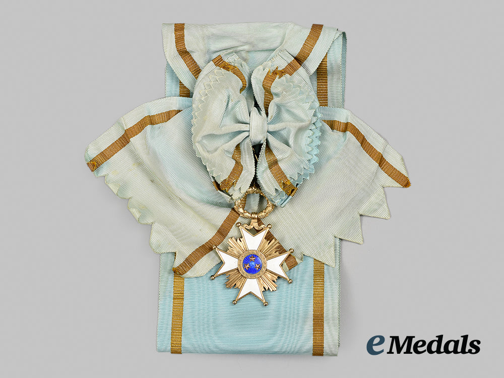 latvia,_republic._an_order_of_three_stars,_grand_cross,_by_w.f._müller,_c.1935_ai1_5620