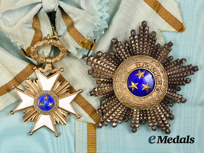 latvia,_republic._an_order_of_three_stars,_grand_cross,_by_w.f._müller,_c.1935_ai1_5621