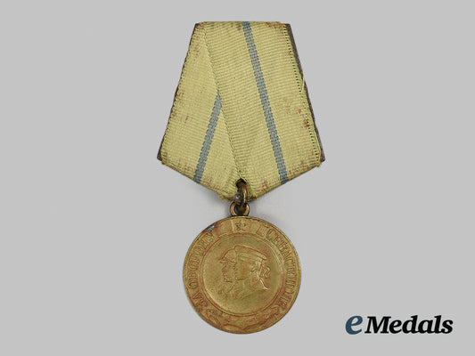 russia,_soviet_union._a_medal_for_the_defence_of_sebastopol1941-1942_ai1_5824