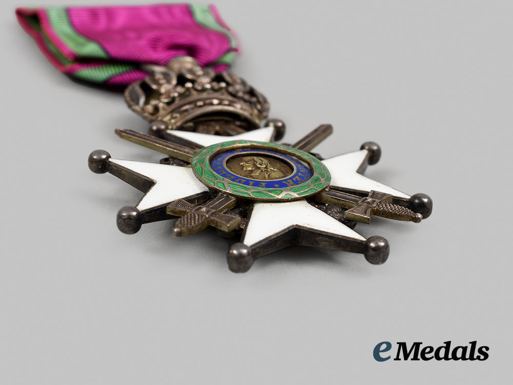 saxon_duchies._a_saxe-_ernestine_house_order,_i_class_knight’s_cross_with_swords_ai1_5965