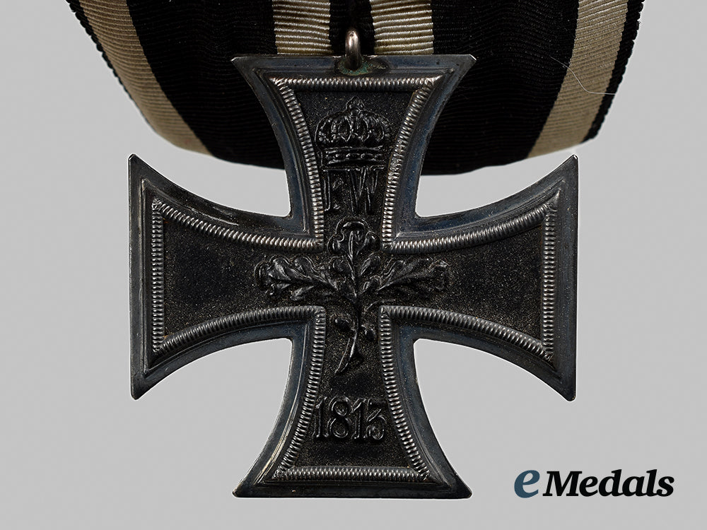 germany,_a_parade-_mounted1914_iron_cross_ii_class_ai1_6164