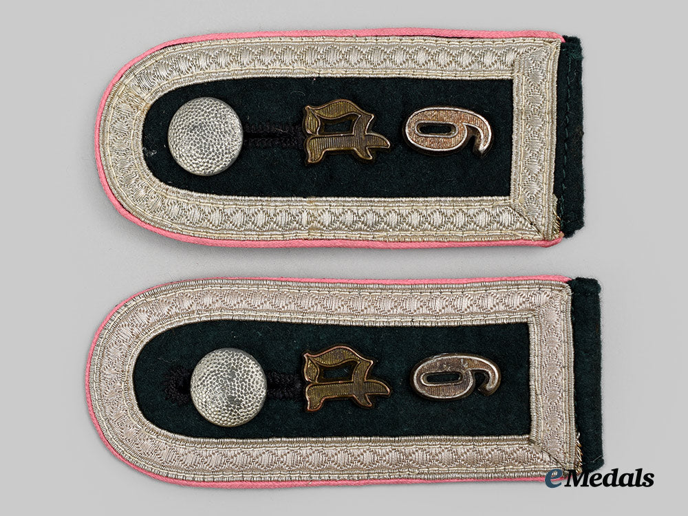 germany,_heer._a_set_of_panzerjäger_unterfeldwebel_shoulder_straps_ai1_6415