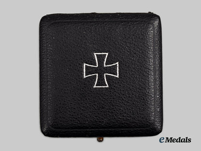 germany,_wehrmacht._a1939_iron_cross_i_class,_with_case,_by_gebrüder_godet_ai1_6457