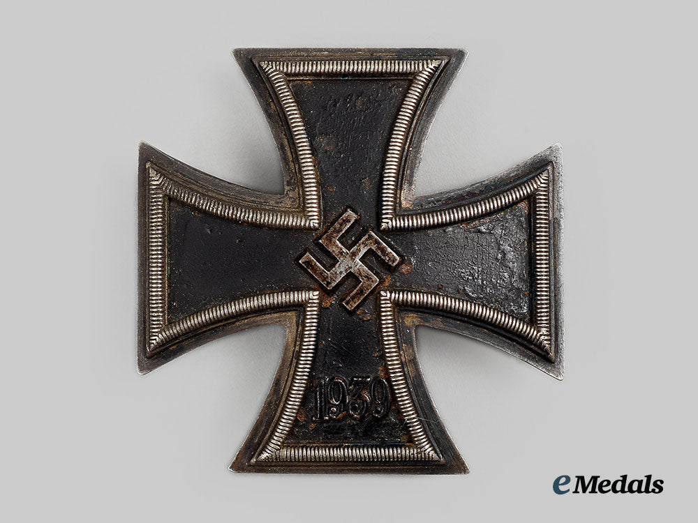 germany,_wehrmacht._a1939_iron_cross_i_class,_with_case,_by_gebrüder_godet_ai1_6460