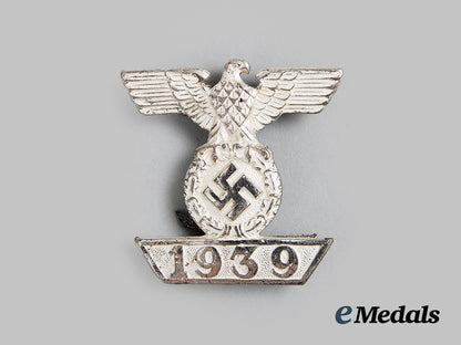 germany,_wehrmacht._a1939_clasp_to_the_iron_cross_ii_class,_second_pattern,_by_steinhauer&_lück_ai1_6911