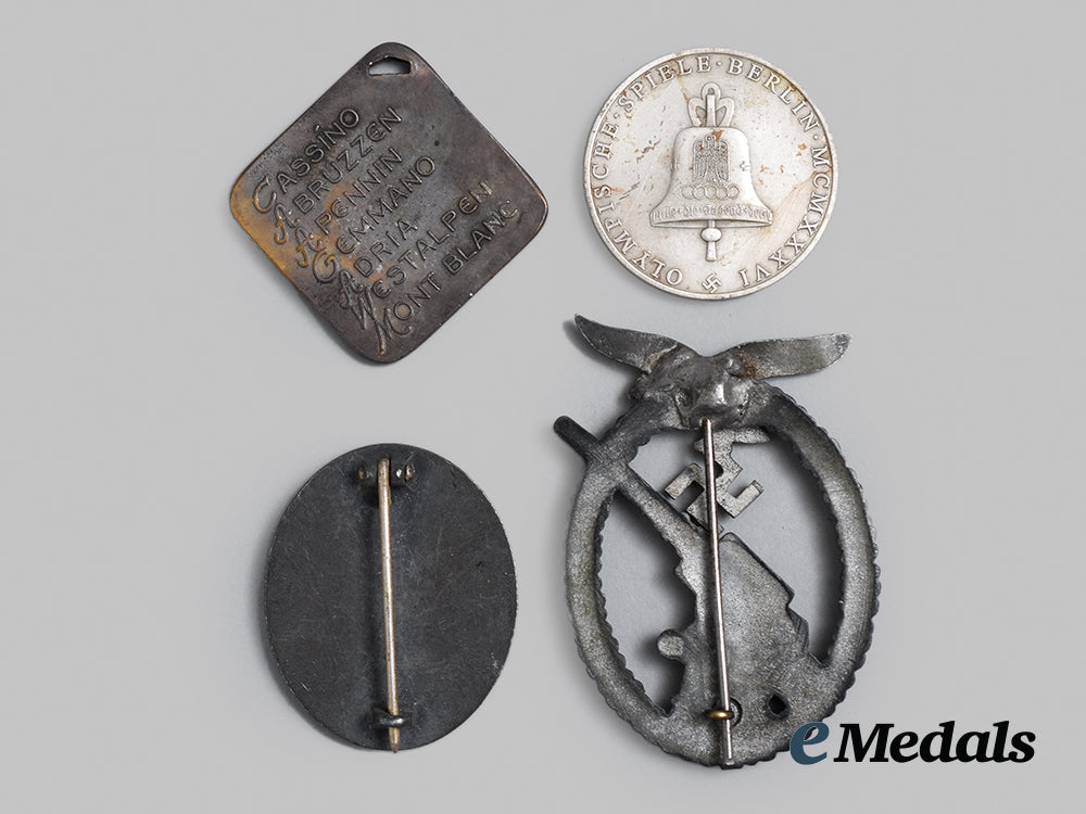 germany,_wehrmacht._a_mixed_lot_of_decorations_ai1_6929