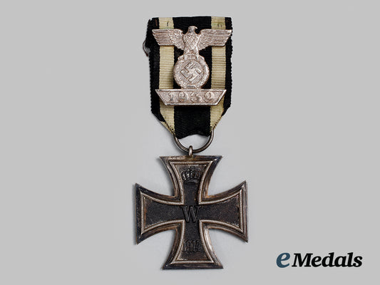 germany,_wehrmacht._a1914_iron_cross_ii_class,_with1939_clasp,_by_wilhelm_deumer_ai1_6983