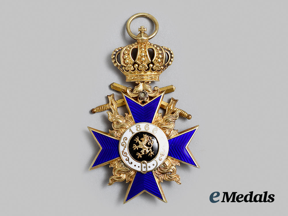bavaria,_kingdom._an_order_of_military_merit,_iii_class_cross_with_crown_and_swords,_c.1918_ai1_7241