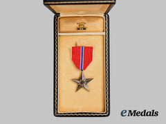 United States. A Second World War Bronze Star With Boutonniere And Case