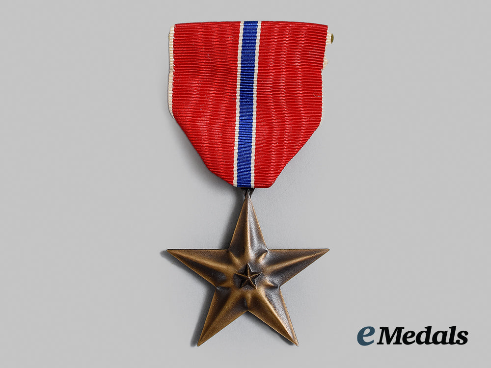 united_states._a_second_world_war_bronze_star_with_boutonniere_and_case_ai1_7267_1