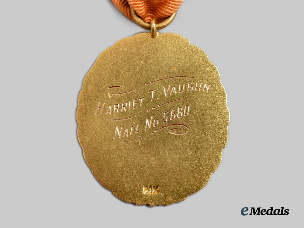 united_states._a_sons_and_daughters_of_the_pilgrims_gold_medal_to_harriet_vaughn_rigdon_ai1_7418_1
