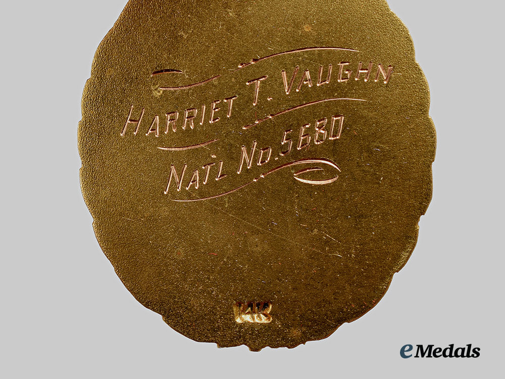 united_states._a_sons_and_daughters_of_the_pilgrims_gold_medal_to_harriet_vaughn_rigdon_ai1_7419_1