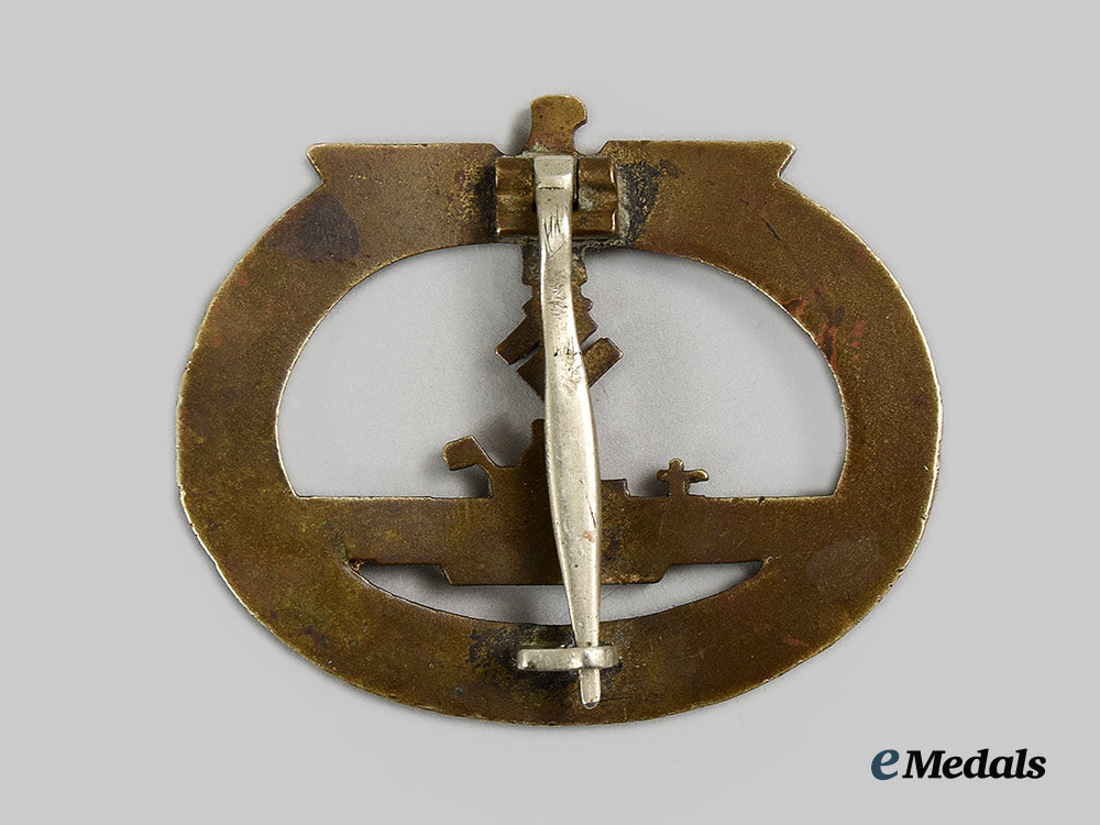 germany,_kriegsmarine._a_u-_boat_war_badge,_by_b.h._mayer_ai1_7623