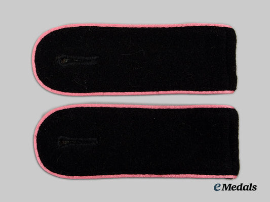 germany,_ss._a_mint_set_of_waffen-_ss_panzer_troops_enlisted_personnel_shoulder_straps_ai1_7665