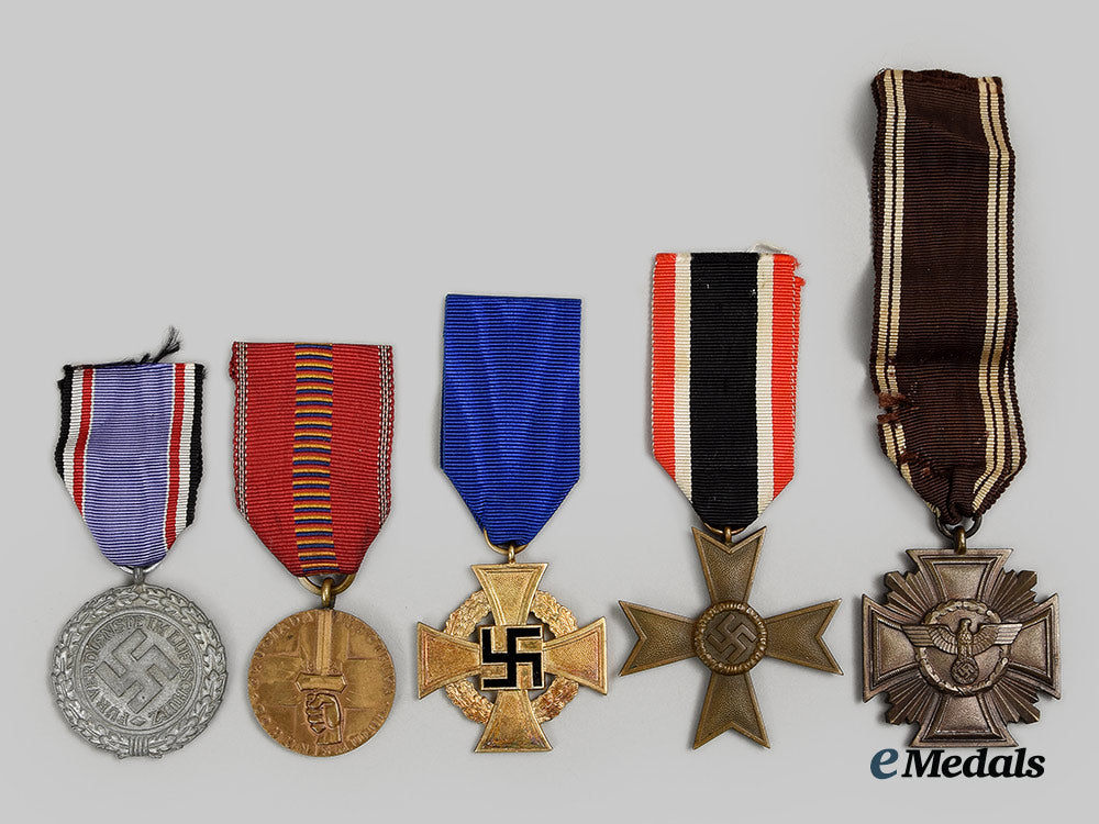 germany,_third_reich._a_mixed_lot_of_awards_ai1_7886-_1_