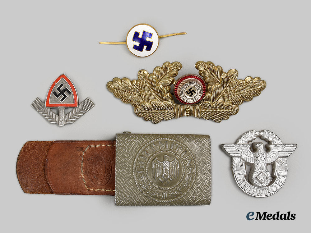 germany,_third_reich._a_mixed_lot_of_uniform_accessories_and_insignia_ai1_7894-_1_