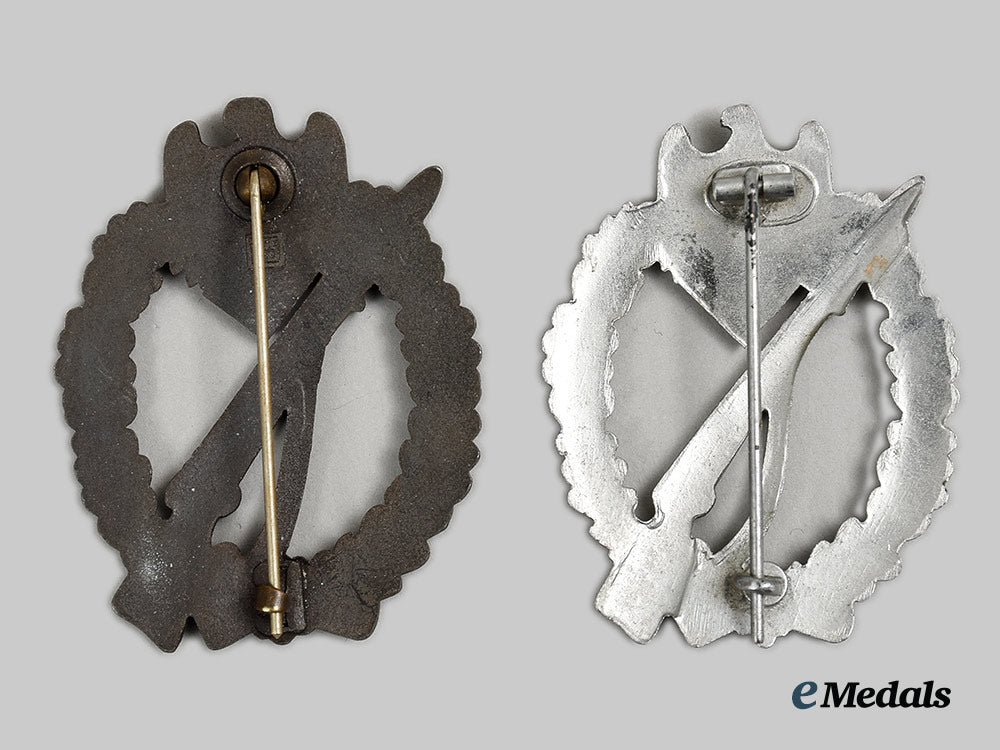germany,_wehrmacht._a_pair_of_infantry_assault_badges_ai1_7972