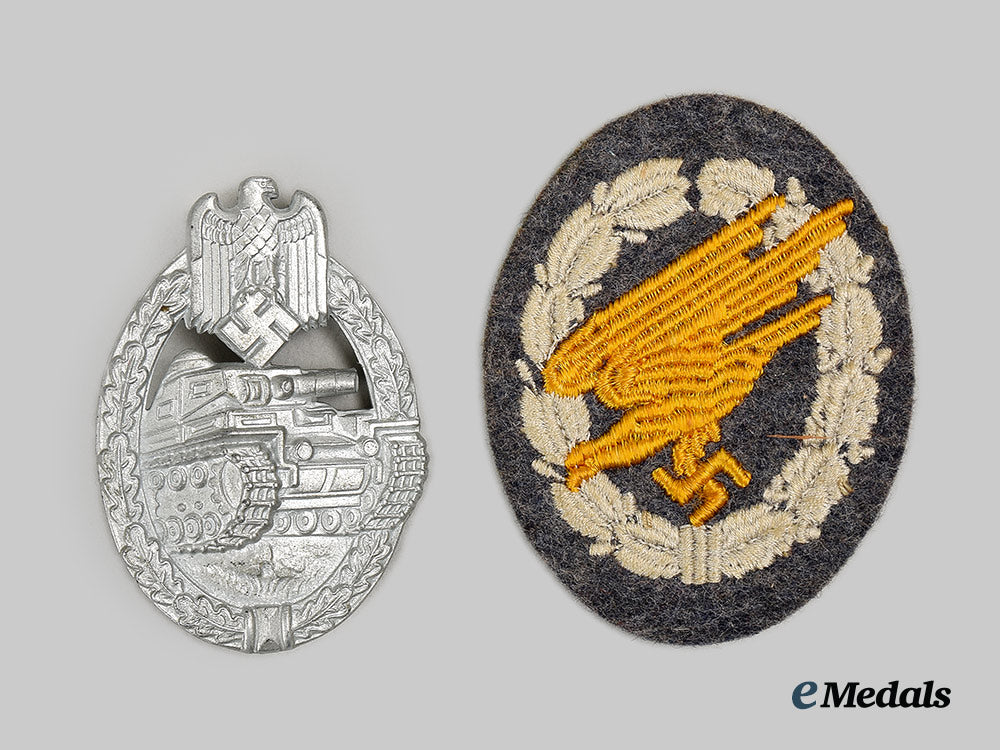 germany,_wehrmacht._a_pair_of_service_badges_ai1_7985