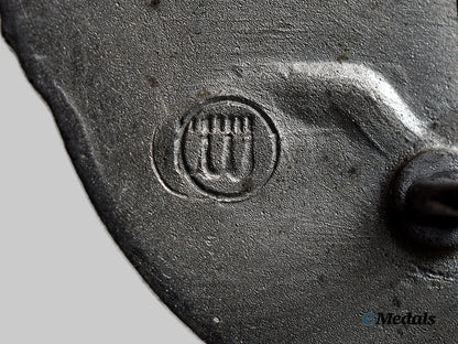 germany,_wehrmacht._a_pair_of_service_badges_ai1_7987