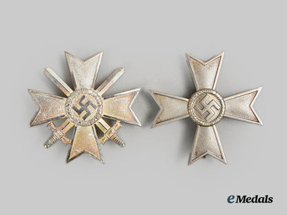 germany,_wehrmacht._a_pair_of_war_merit_crosses,_i_class_ai1_8036