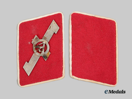 germany,_sa._a_set_of_sa-_standarte_feldherrnhalle_mann_collar_tabs_ai1_8111