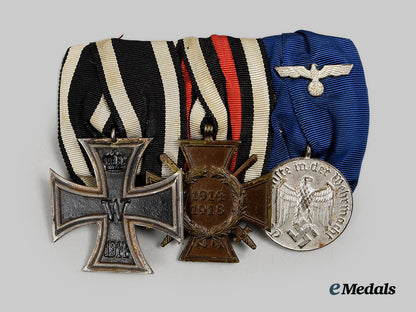 germany,_wehrmacht._a_lot_of_medals_ai1_8158