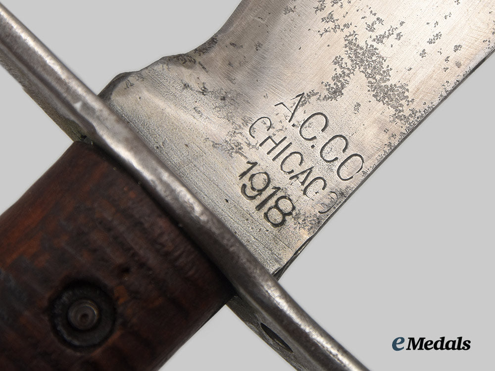 united_states._a_m1917_bolo,_by_the_american_cutlery_company_ai1_8346