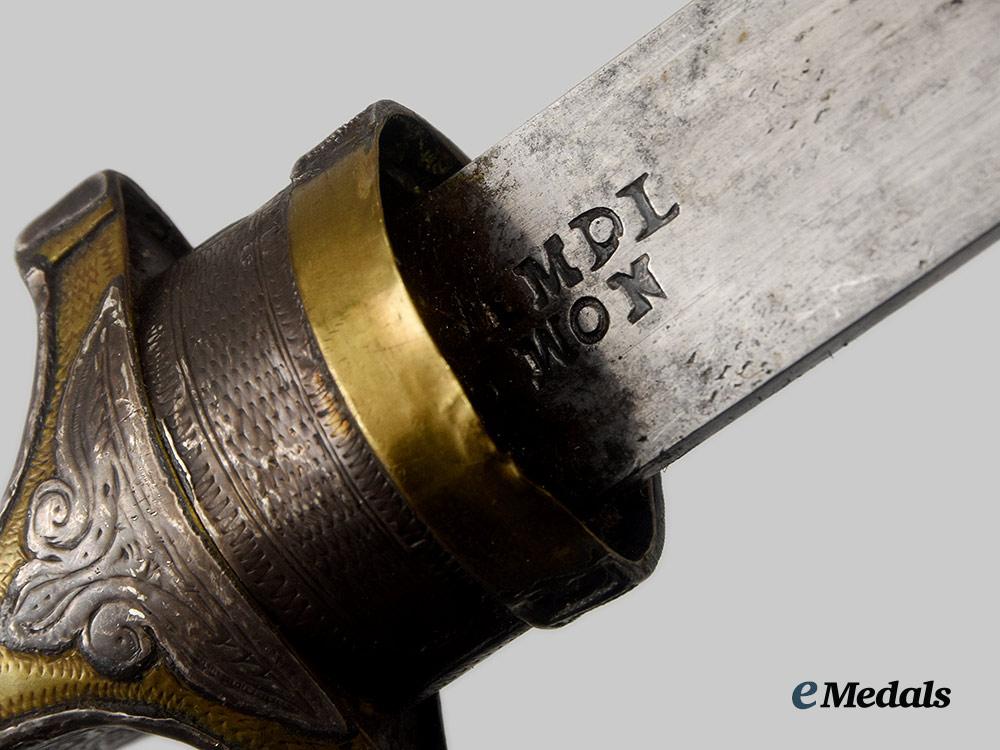 morocco,_kingdom._a_silver_khanjar_ai1_8431