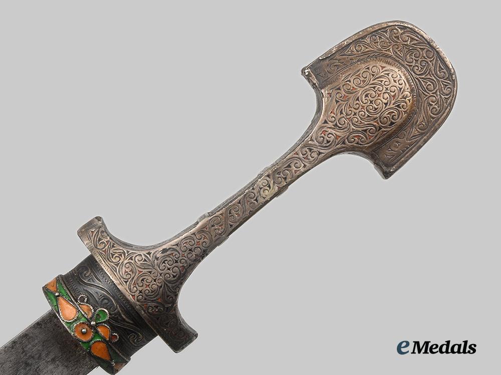 morocco,_kingdom._a_silver_khanjar_ai1_8433