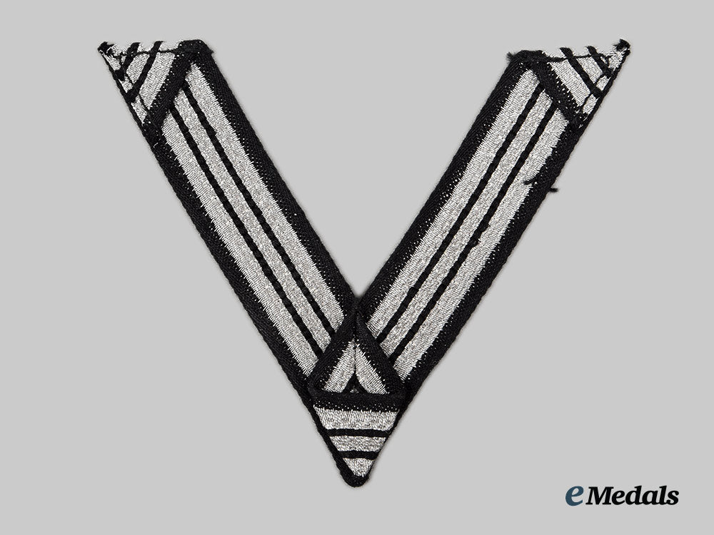 germany,_ss._an_honour_chevron_for_old_fighters_ai1_8480