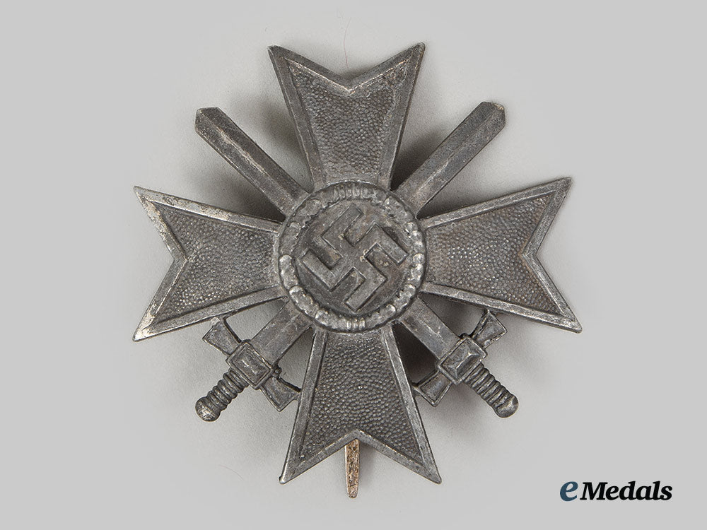 germany,_wehrmacht._a_war_merit_cross_i_class_with_swords,_recipient-_personalized_example,_by_wilhelm_deumer_ai1_8665