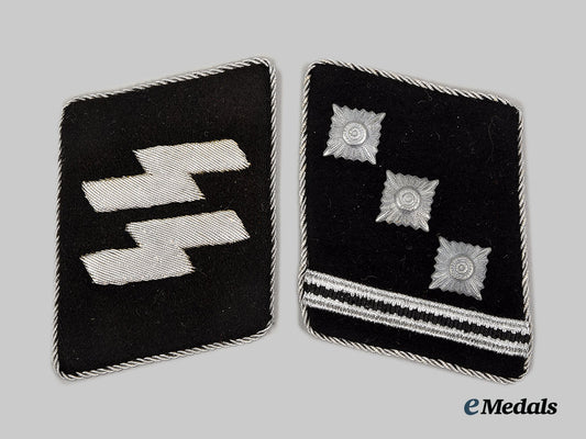 germany,_ss._a_set_of_waffen-_ss_obersturmführer_collar_tabs_ai1_8738